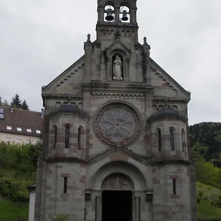 Violette Et Pierrot Hébergement de vacances *